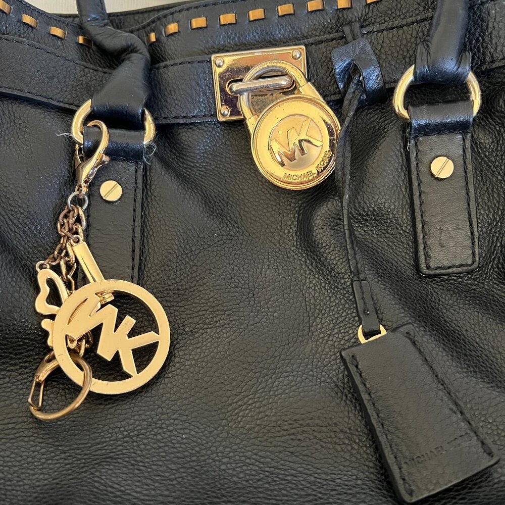 Michael Kors Black Leather Studded Shoulder Bag With Chain Detailing & Gold-Tone - Picture 7 of 7